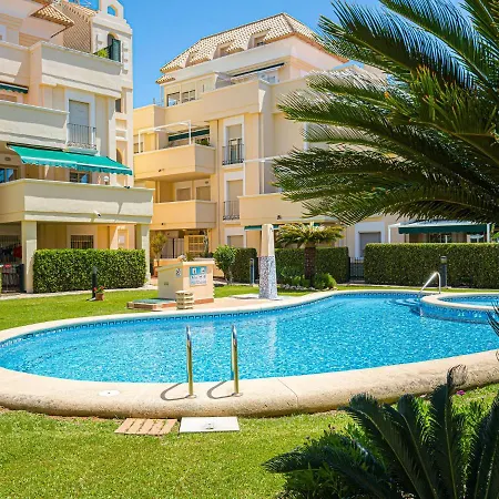 Apartment With Pool In Urb Medina Del Sol *